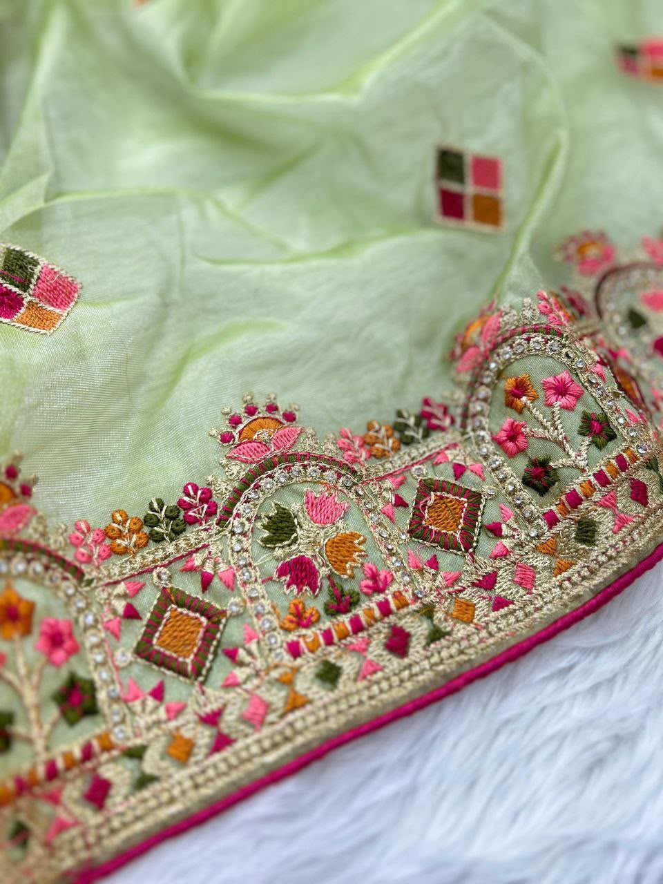 Joy Feel Siya Embroidered Twill Net Saree | JF-5082
