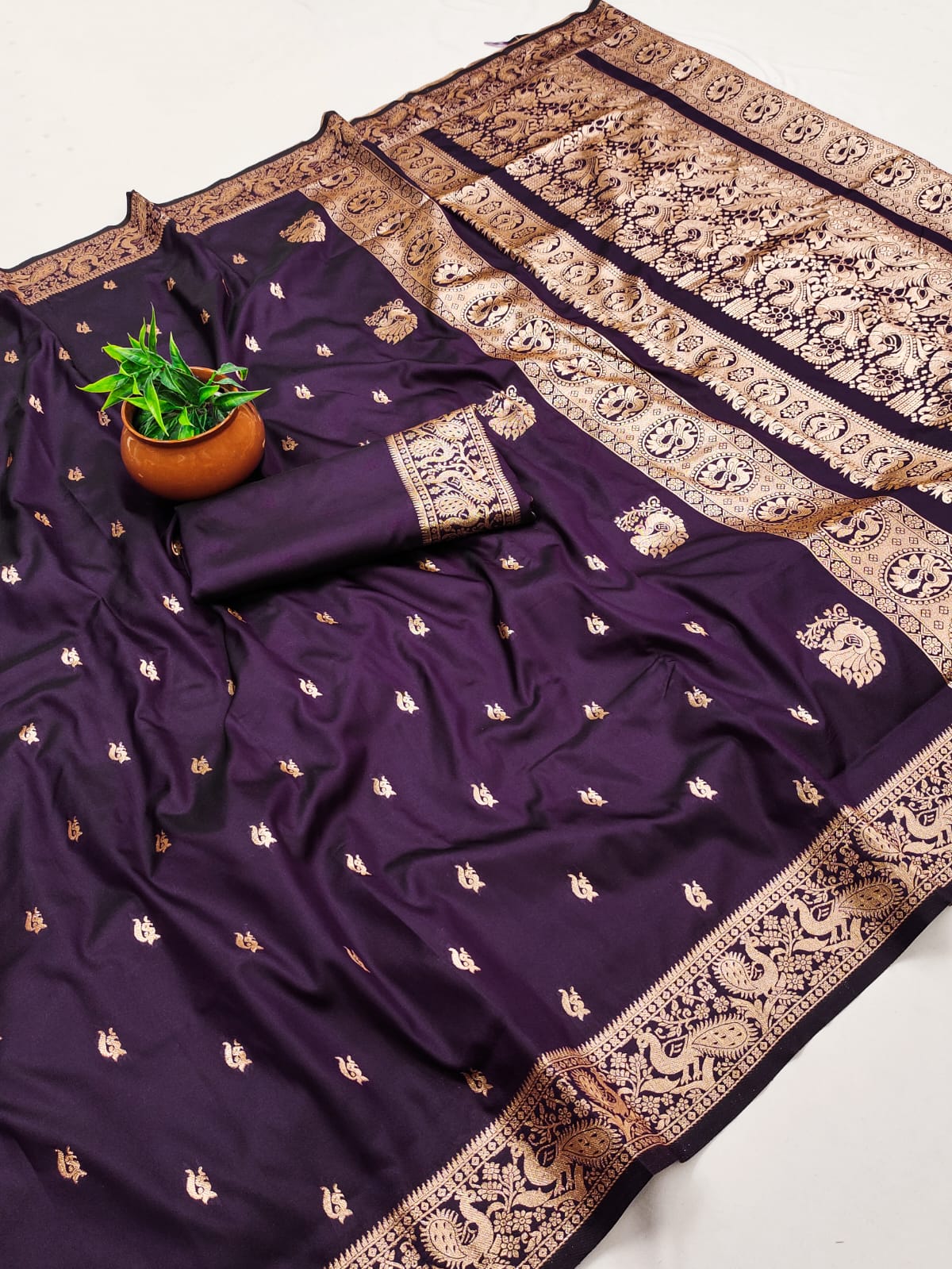 Premium Bomkai Paithani Silk Saree with Rich Peacock Border