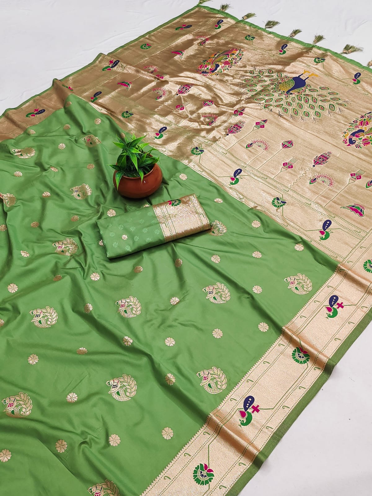 Pure Peshwai Bomkai Paithani Silk Saree with Rich Peacock Zari Pallu