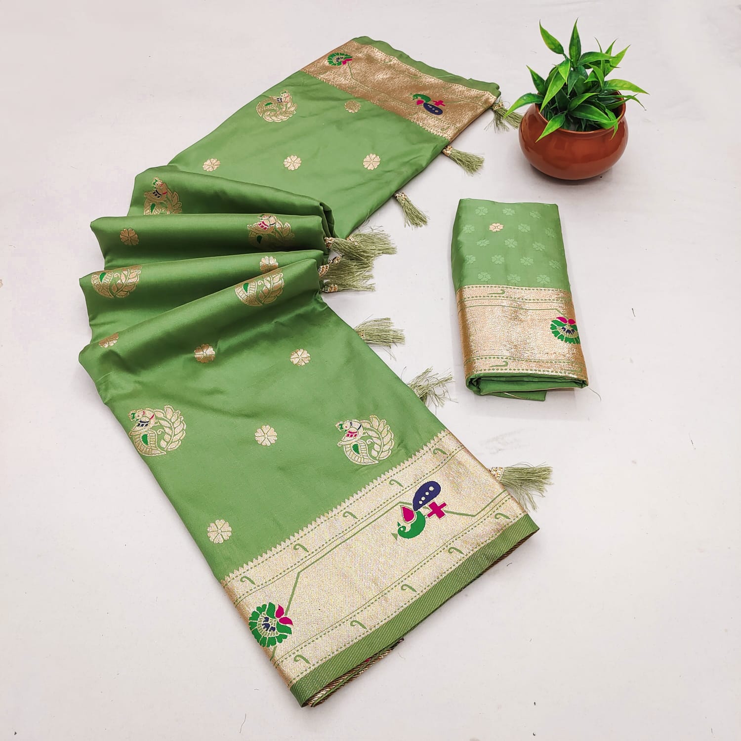 Pure Peshwai Bomkai Paithani Silk Saree with Rich Peacock Zari Pallu