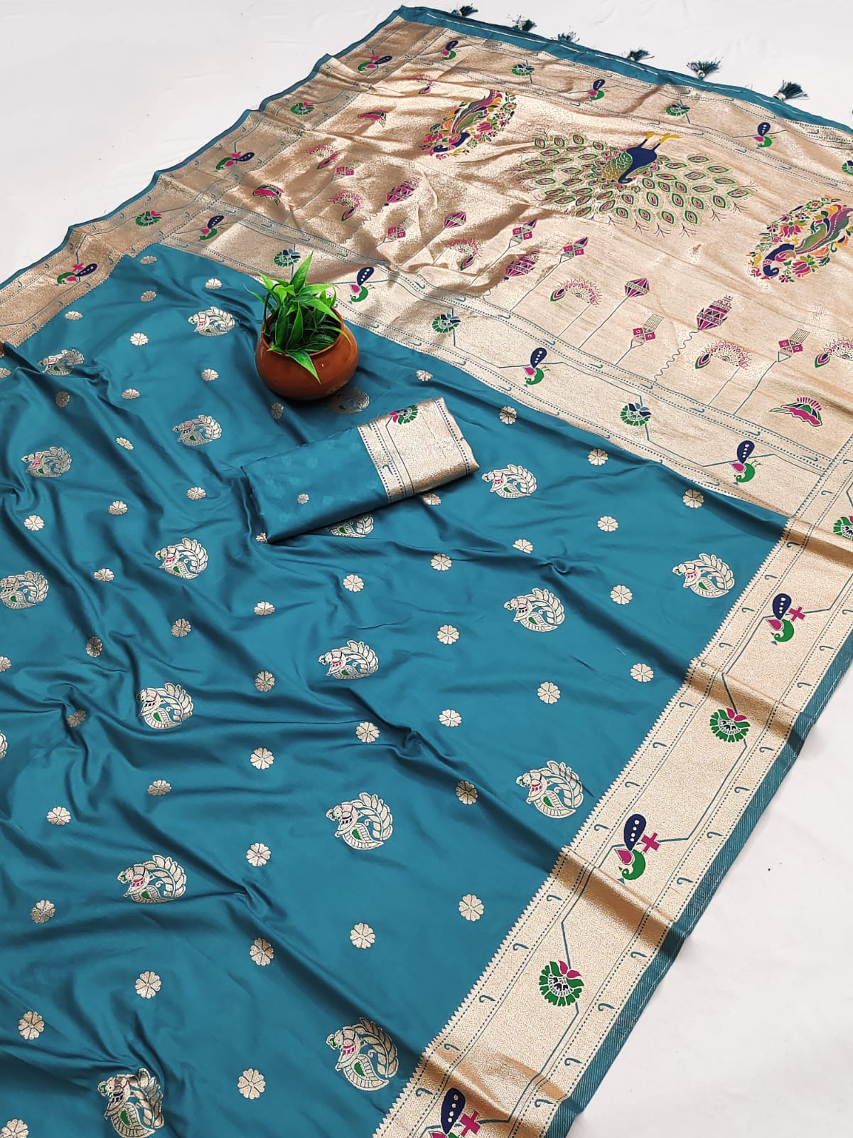 Pure Peshwai Bomkai Paithani Silk Saree with Rich Peacock Zari Pallu
