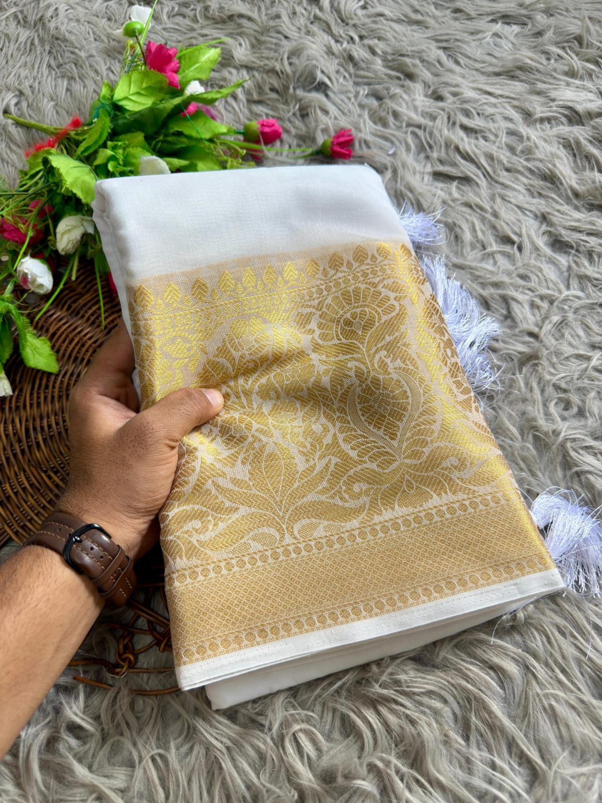 Kerala Cotton Onam Special Saree 2026 | Premium White Kerala Cotton Saree with Golden Kasavu Border & Tassels