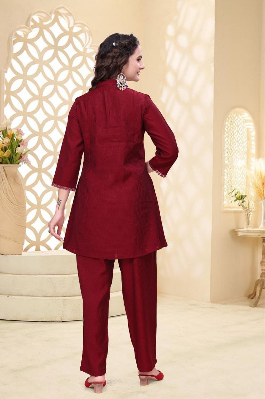Eavina Premium Embroidered Pure Berlin Co-Ord Set for Women | Handwork Designer Kurti & Pant Set