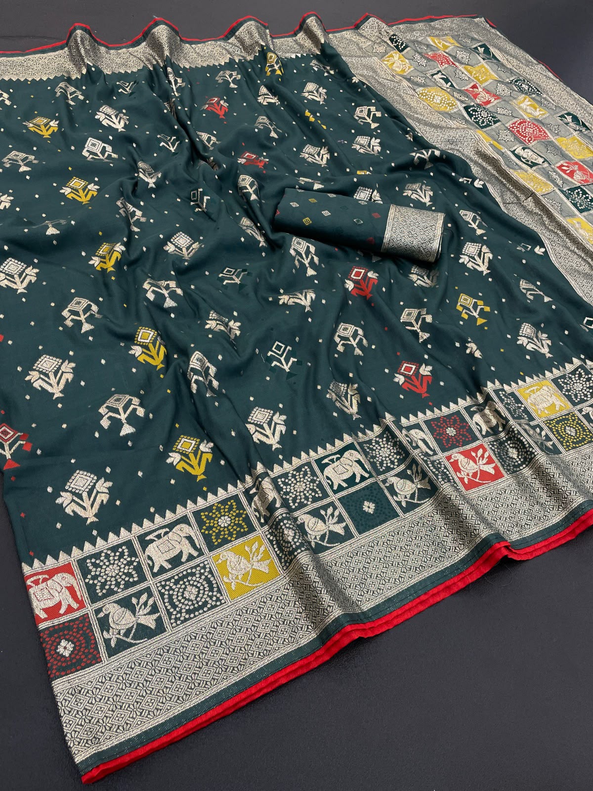 Pure Rajwadi Dola Silk Patola Saree with Kashmiri Thread Weaving & Heavy Zari Border