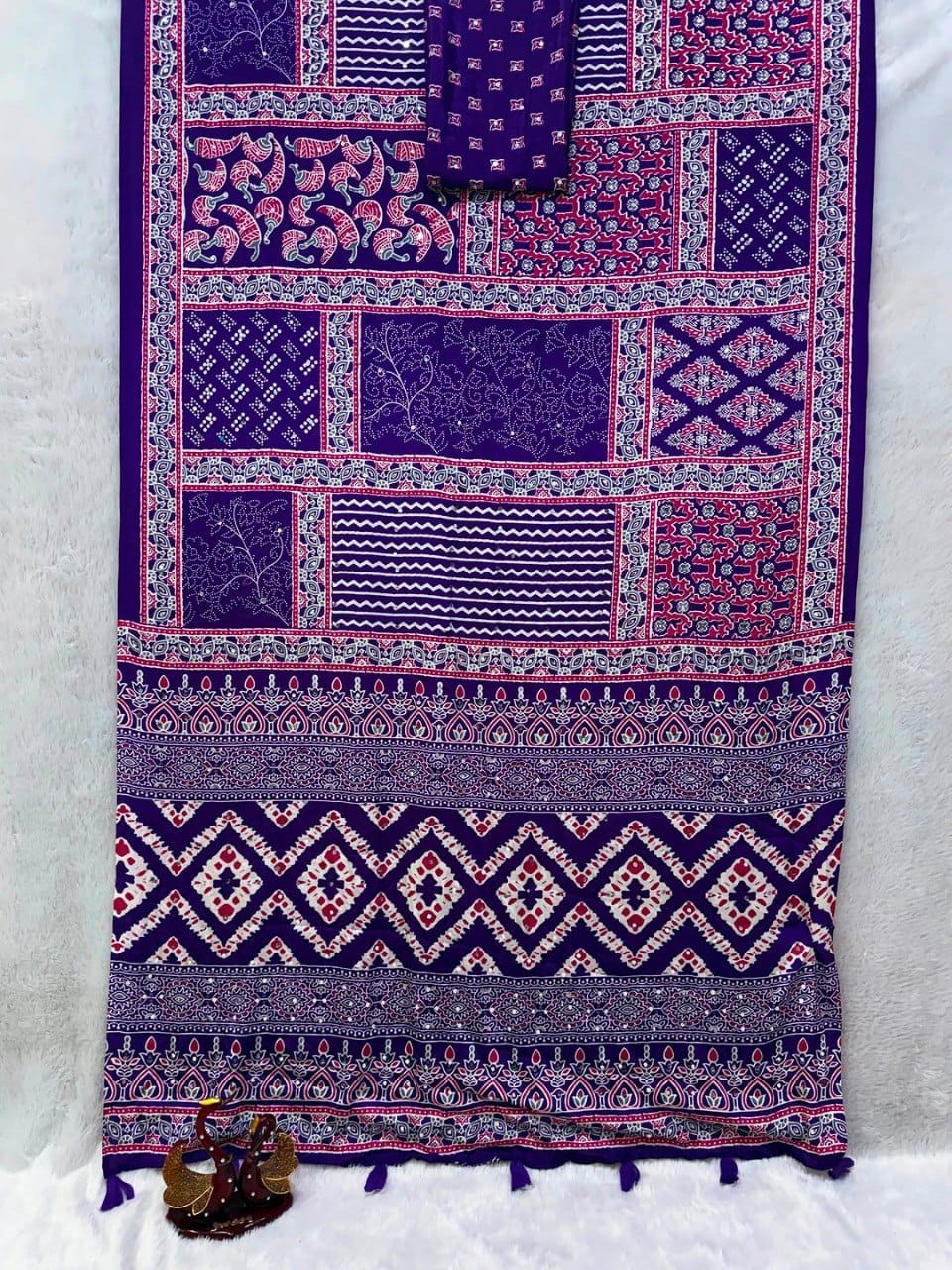 Pure Gajji Soft Silk Saree with Mirror Work & Printed Heritage Design | Premium Ethnic Wear  Description